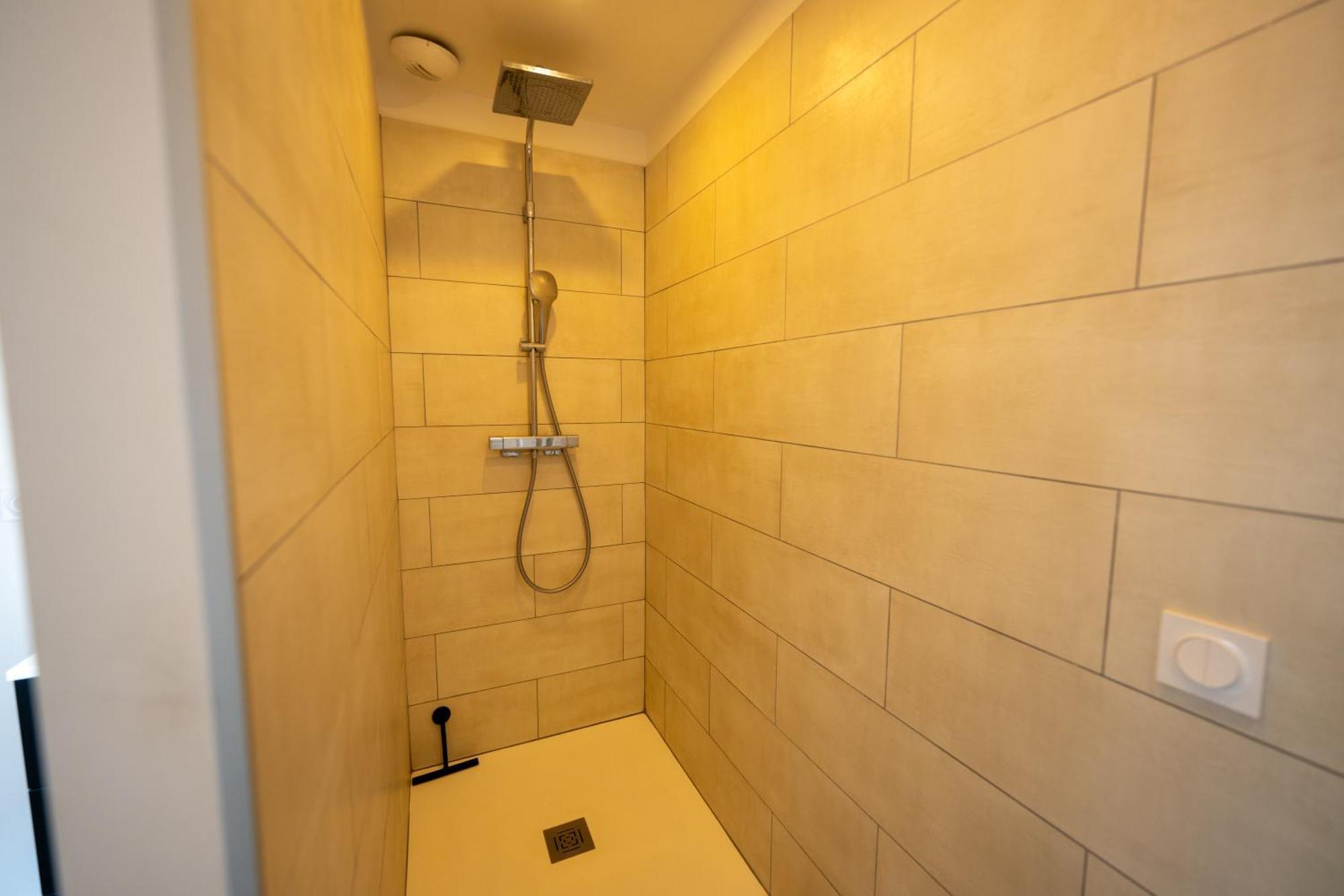 Maison De Vacances A Louer Mosles ภายนอก รูปภาพ